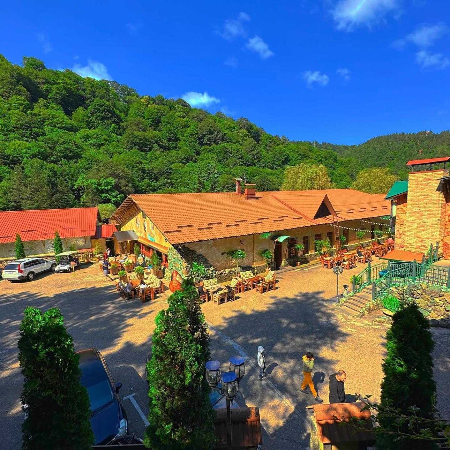 Haghartsin Hotel&Restaurant Dilijan Bagian luar foto