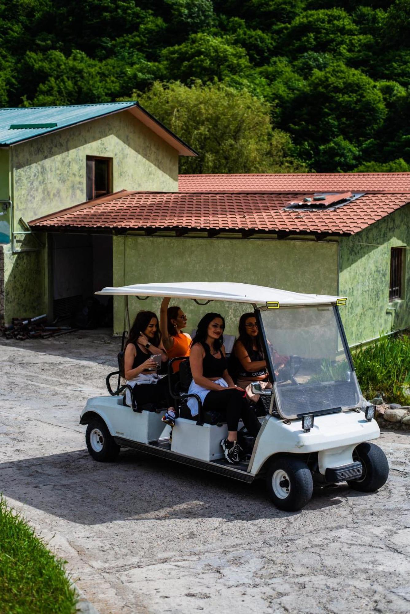Haghartsin Hotel&Restaurant Dilijan Bagian luar foto